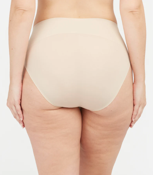 SPANX smooth Undie-tectable Brief