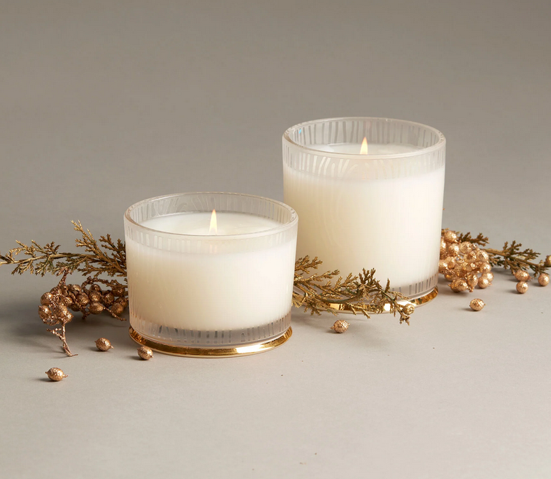 Frasier Fir Frosted Wood Grain Candle