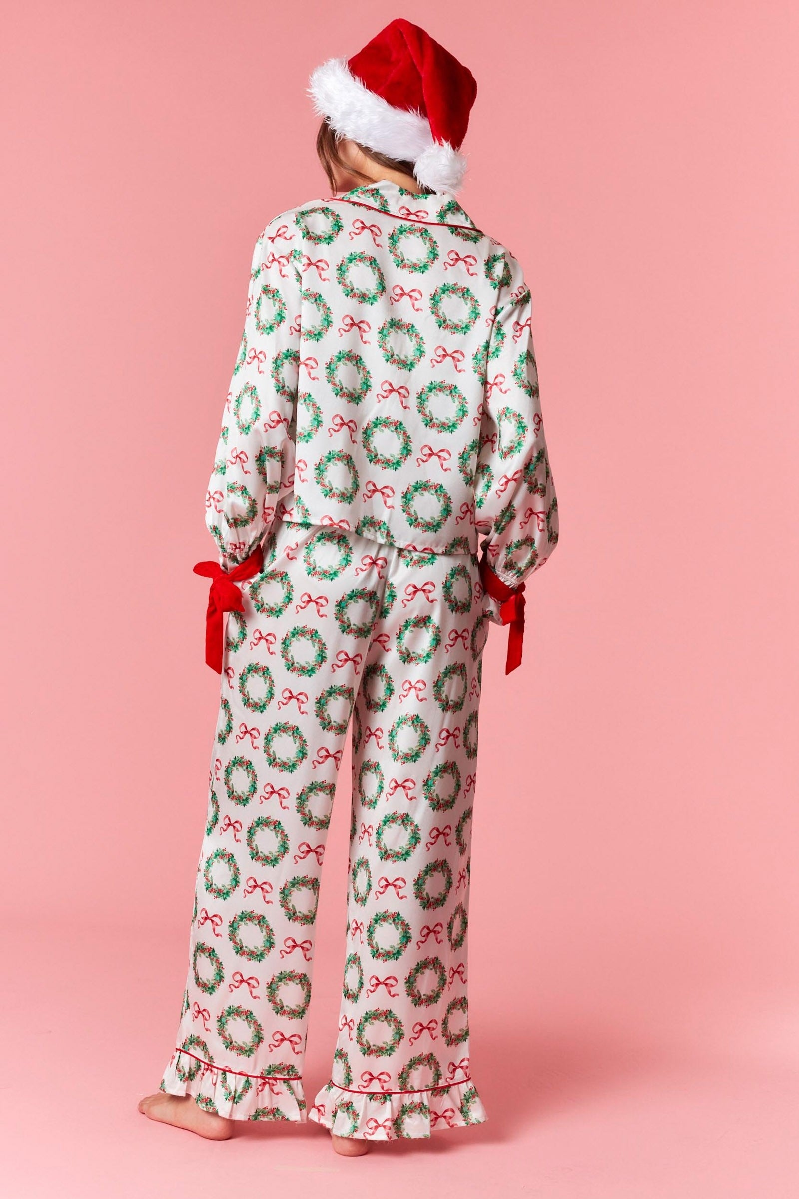 Christmas Wreaths Satin Pajama Set w/ Ribbon Detail