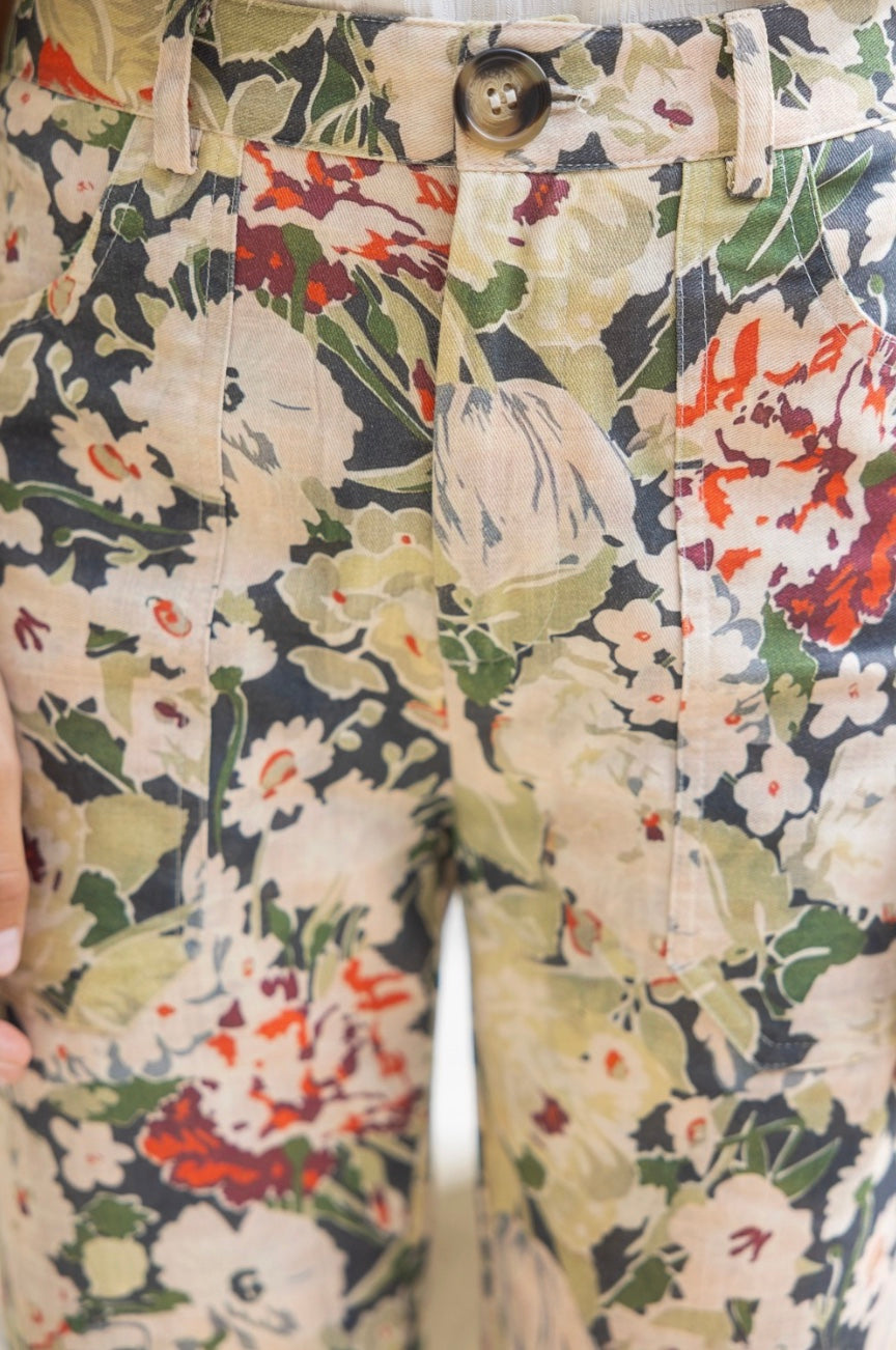Botanical Front & Back Pocket Printed Pants