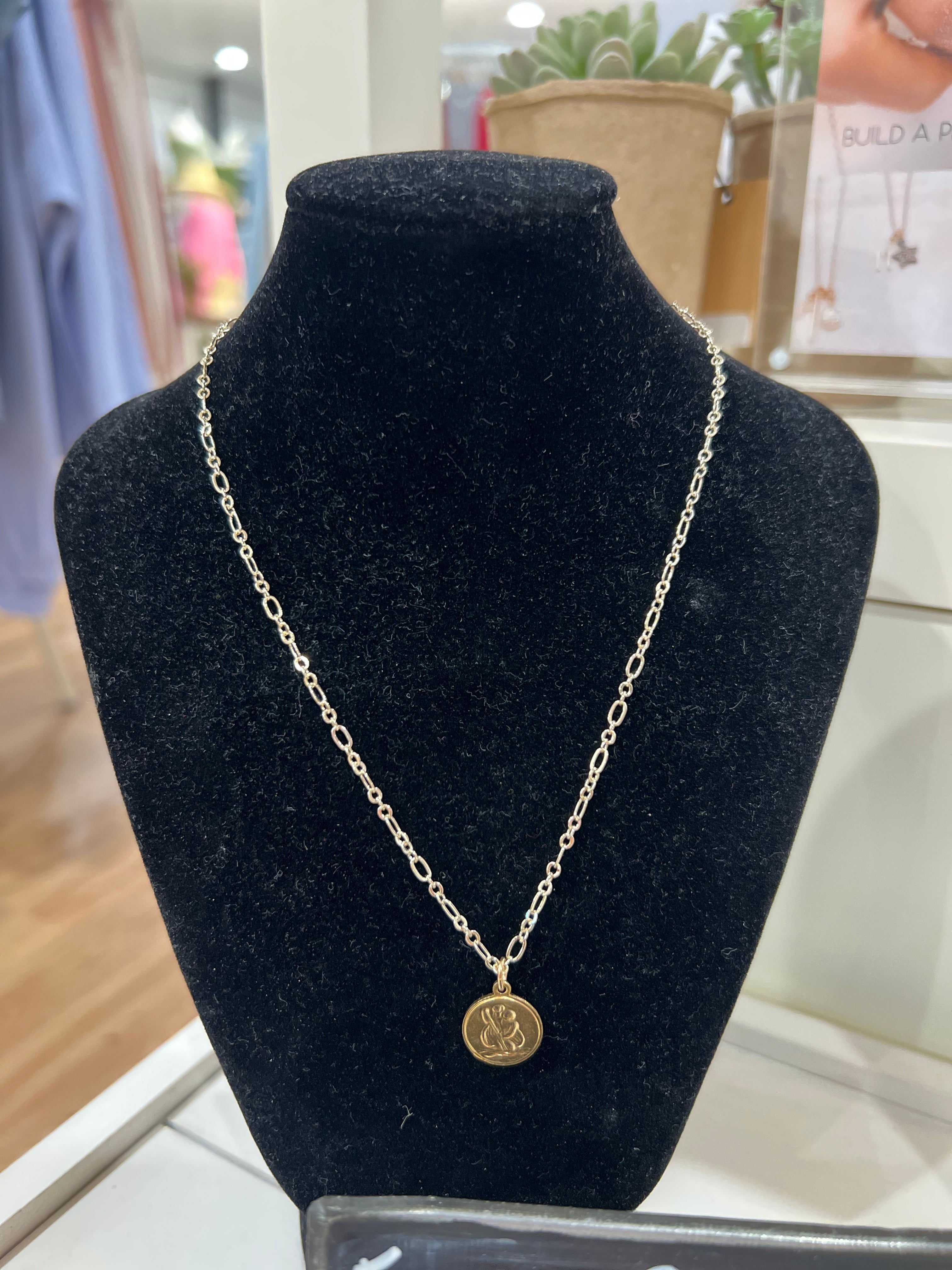 Shorty Layer Necklace