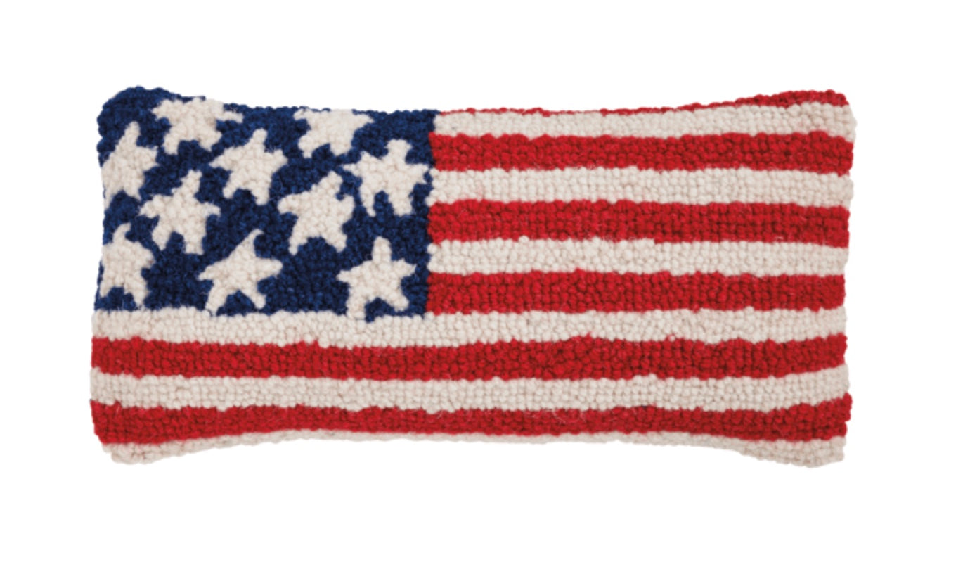 Flag Americana Hook Wool Mini Pillow