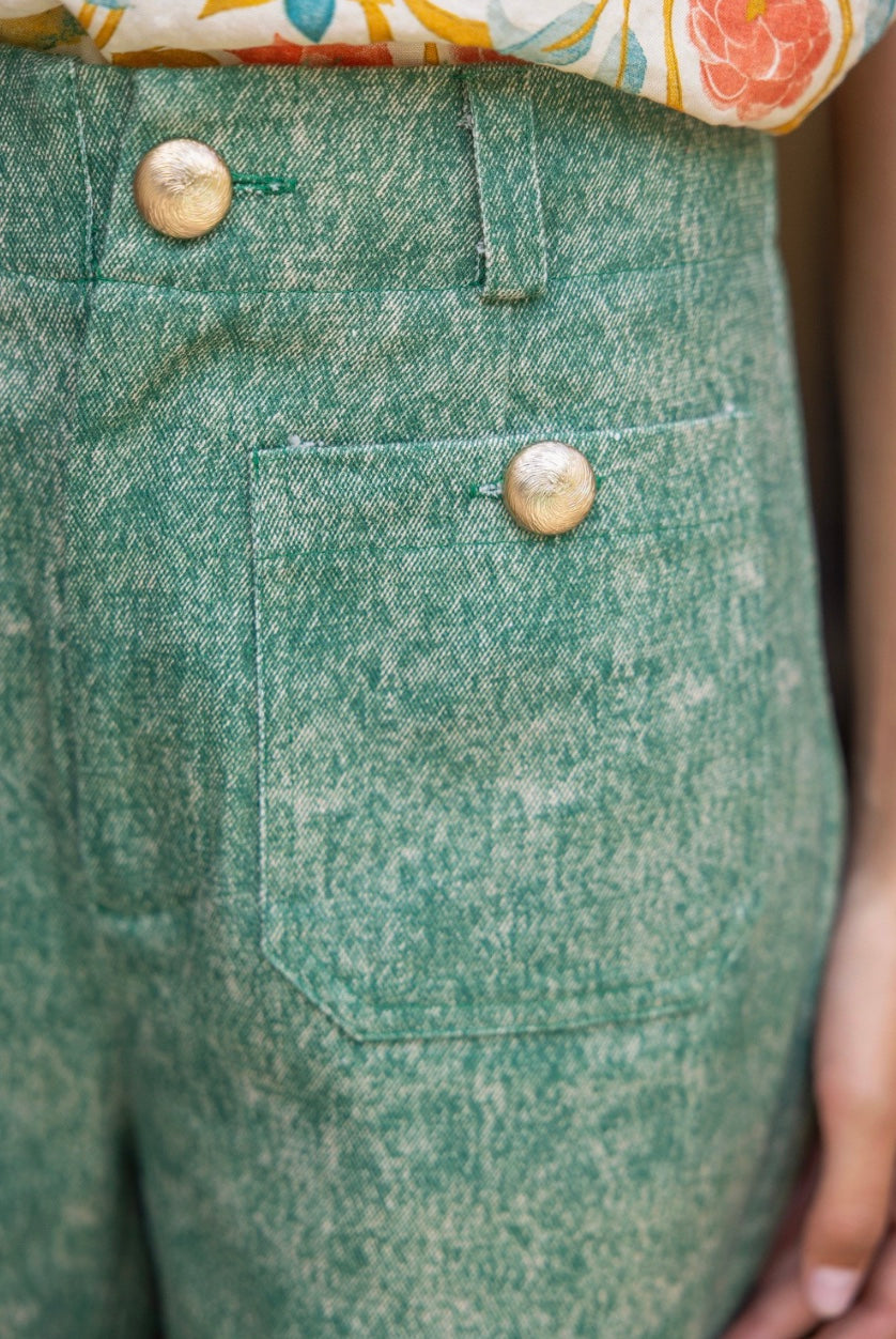 Gurla Green Straight Leg Pants