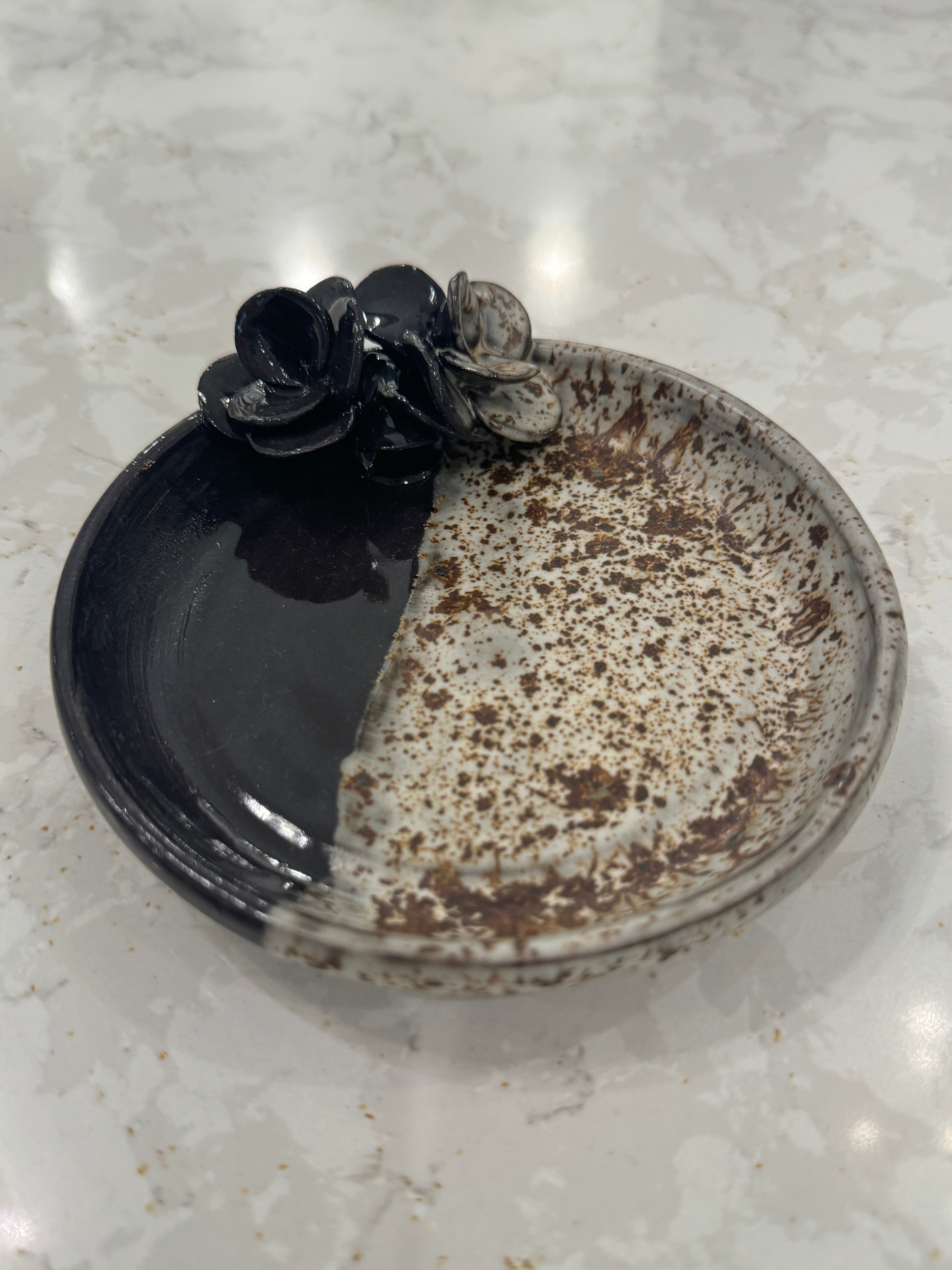 Rosette Spoon Rest / Trinket Dish - Alex Clay Original