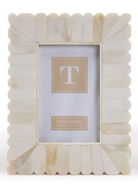 Scalloped Edge Bone Photo Frame