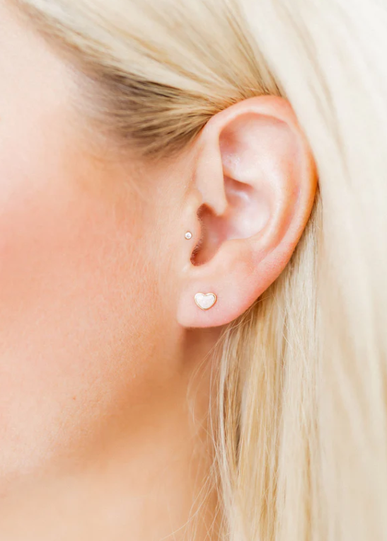 Linny Co Screwback Stud - Nora Heart