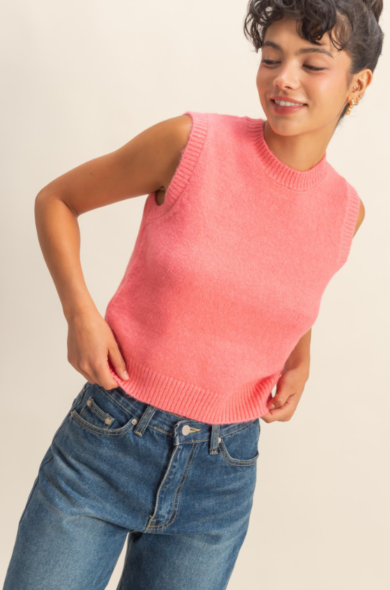 Daphne Sleeveless Crew Neck Knit Top