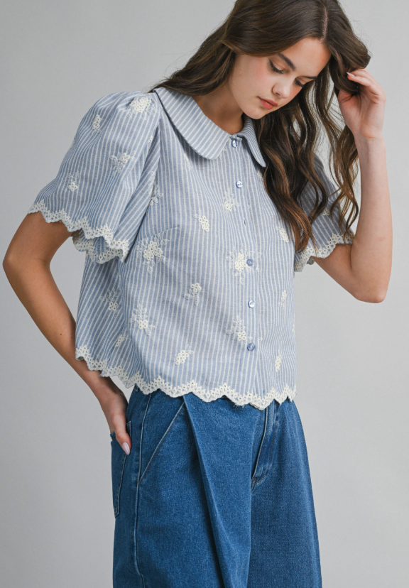 Hunter Embroidered Peter Pan Collar Top