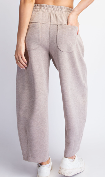Christina Barrel Pants Taupe