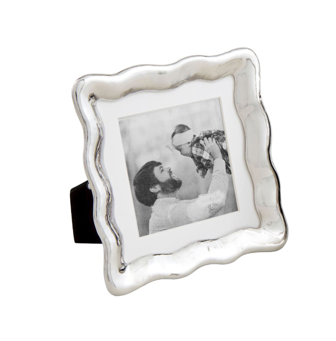 Wavy Edge Metal Frame