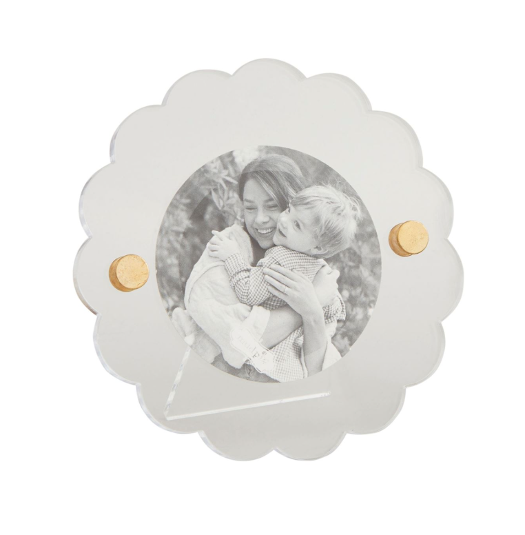 Mini Scalloped Acrylic Frame
