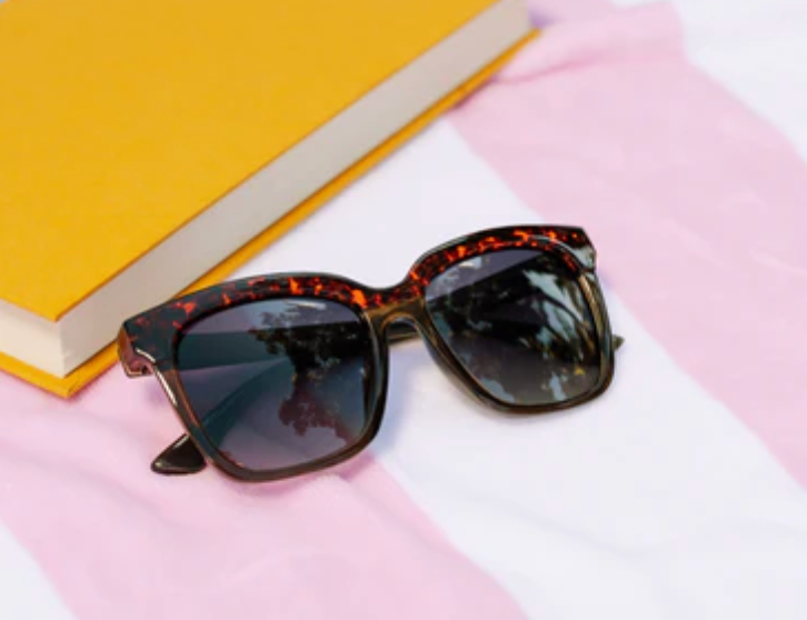 Peeper's Frenchy Polarized Sunglasses