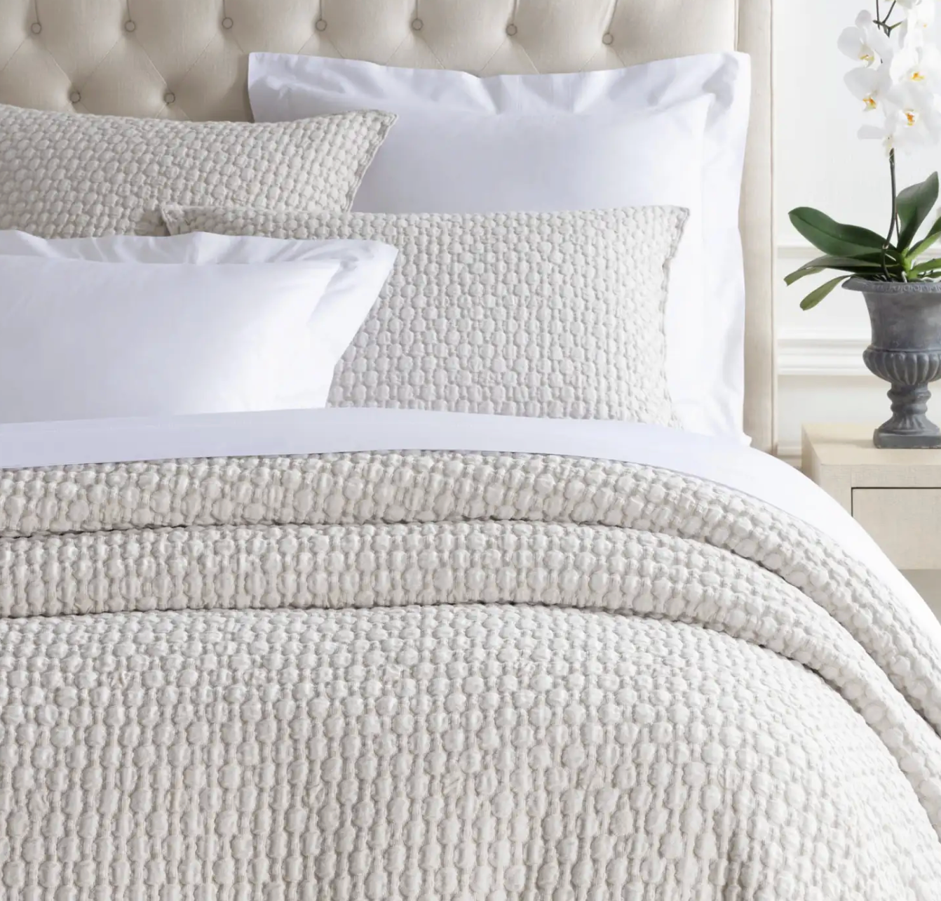 Lodi Matelasse Coverlet