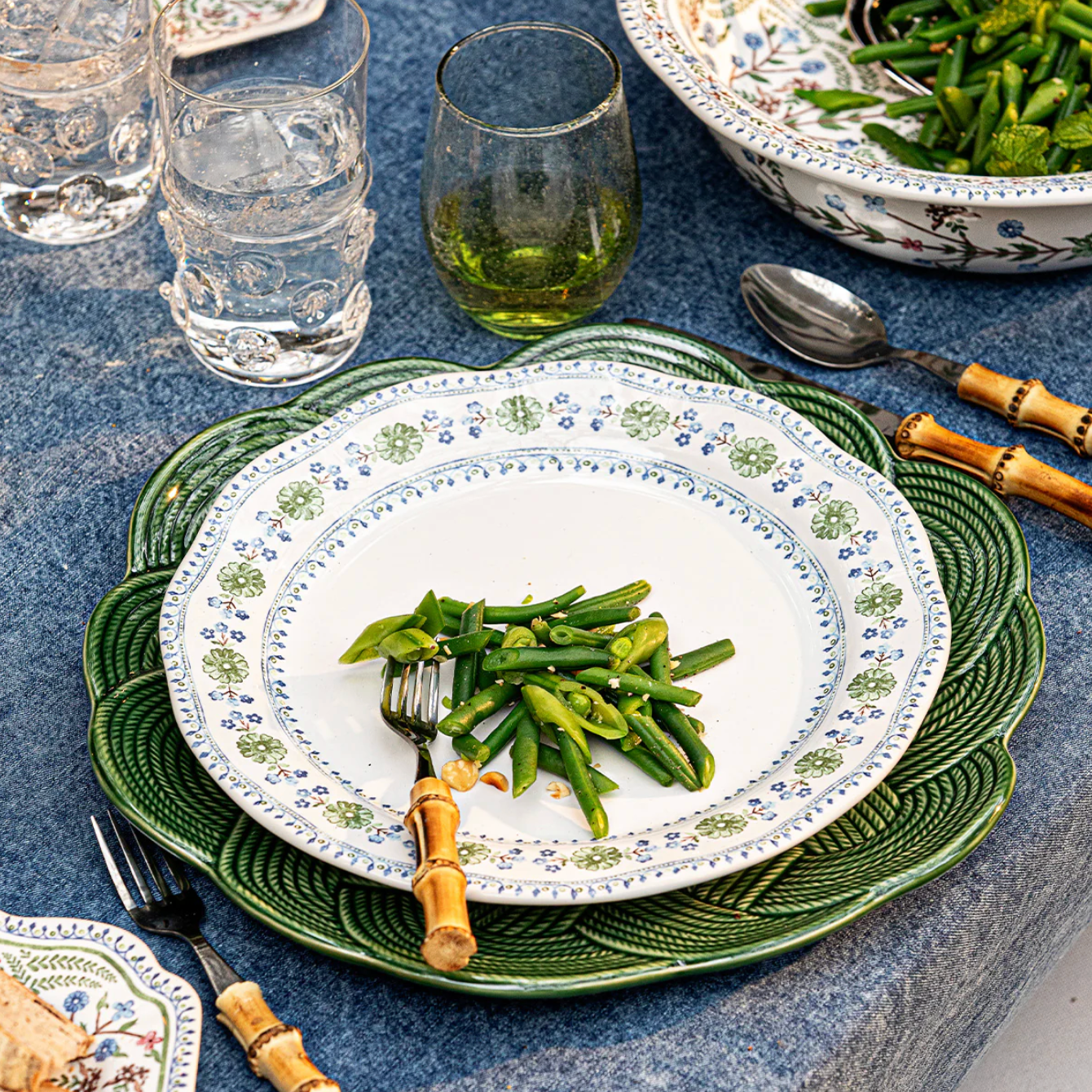 Villa Seville Dinner Plate