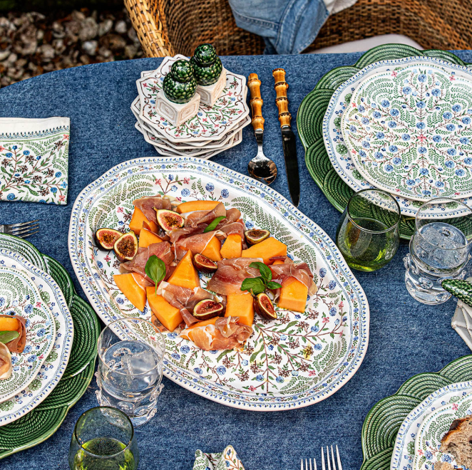 Villa Seville 17" Platter