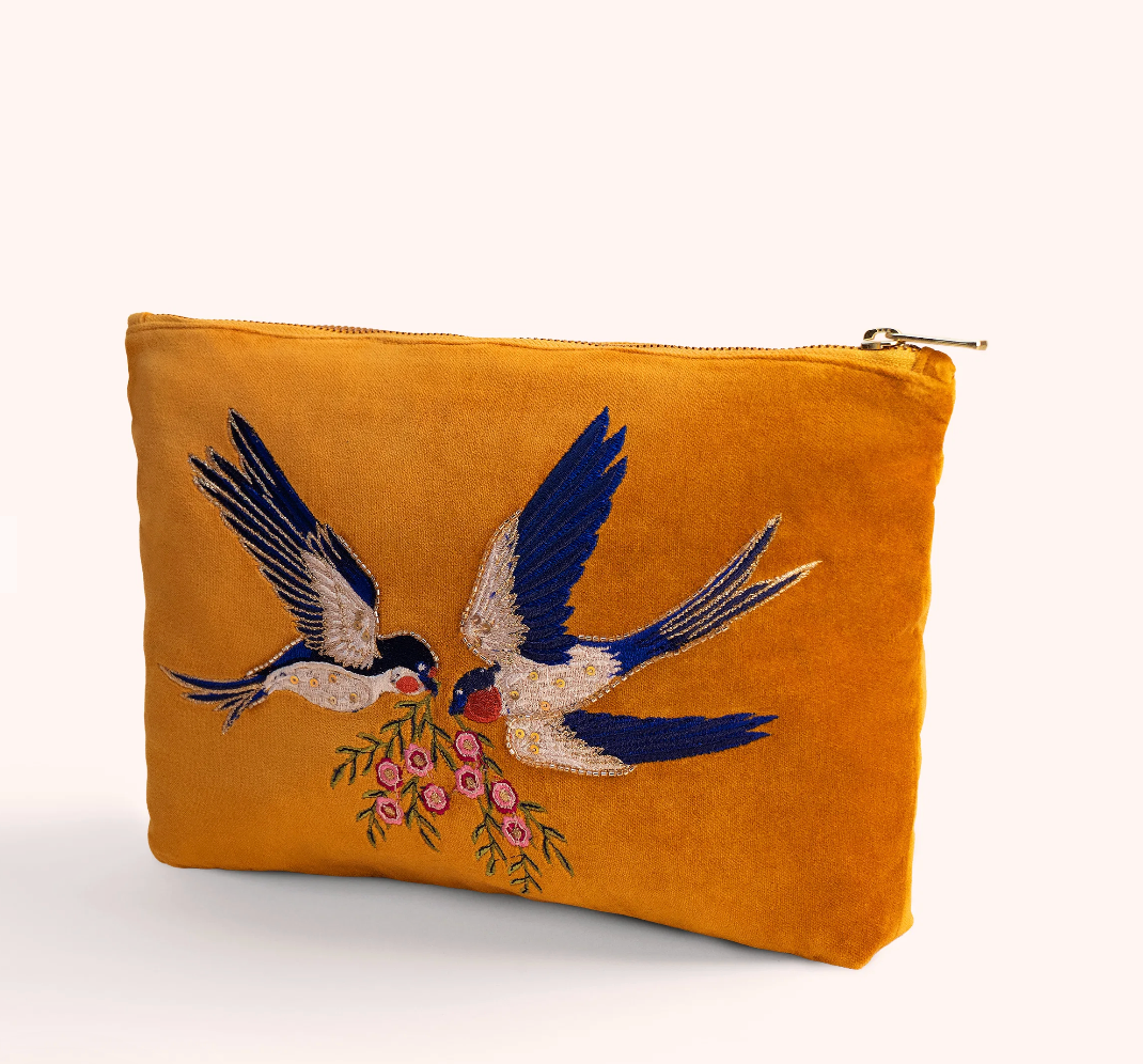 Swooping Swollow Zip Pouch