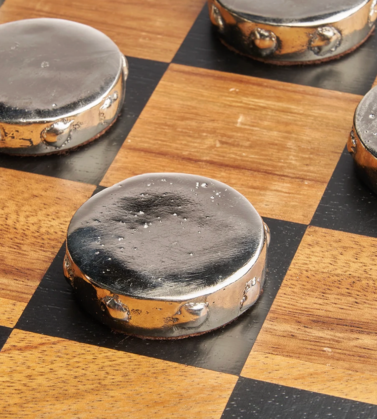 Juego D’ Damas Set w/ Wooden Board & Cast Iron Pieces In Box