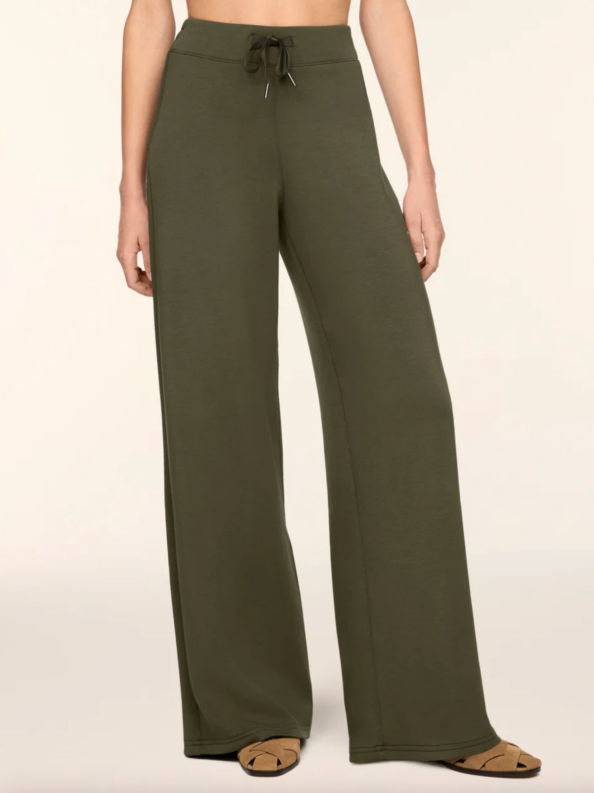 SPANX AirEssentials Wide Leg Pant
