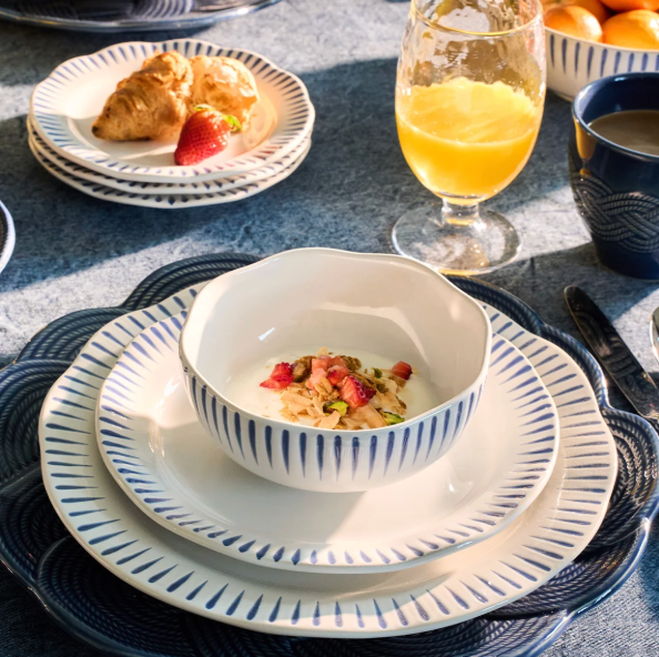 Sitio Stripe Dinnerware 4 pc Place Setting