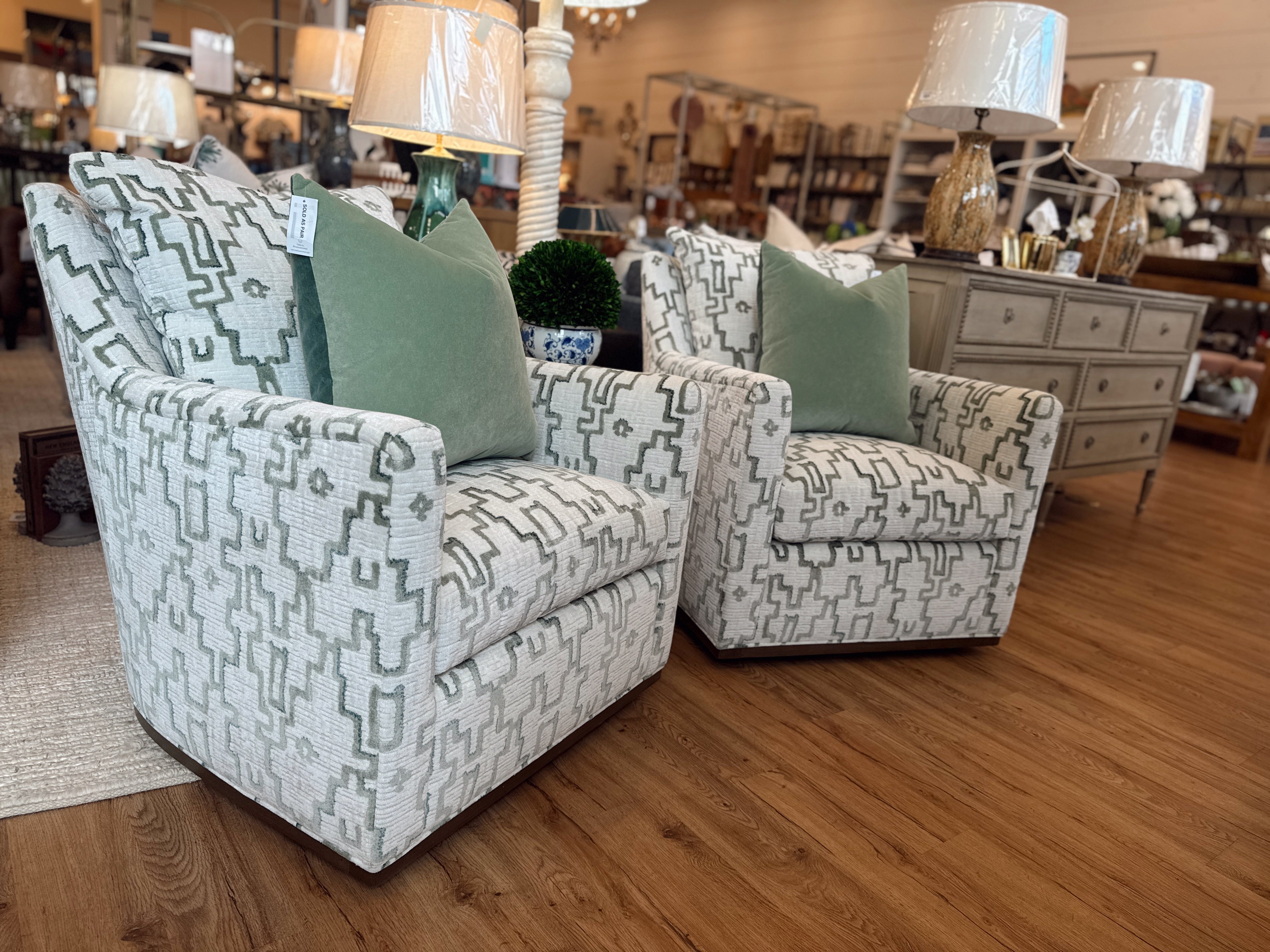 Jamestown Swivel Chair