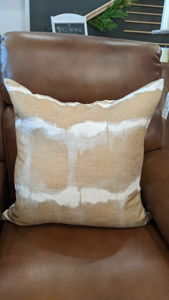Baturi Caramel Pillow