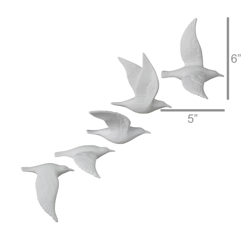 Flying Gulls